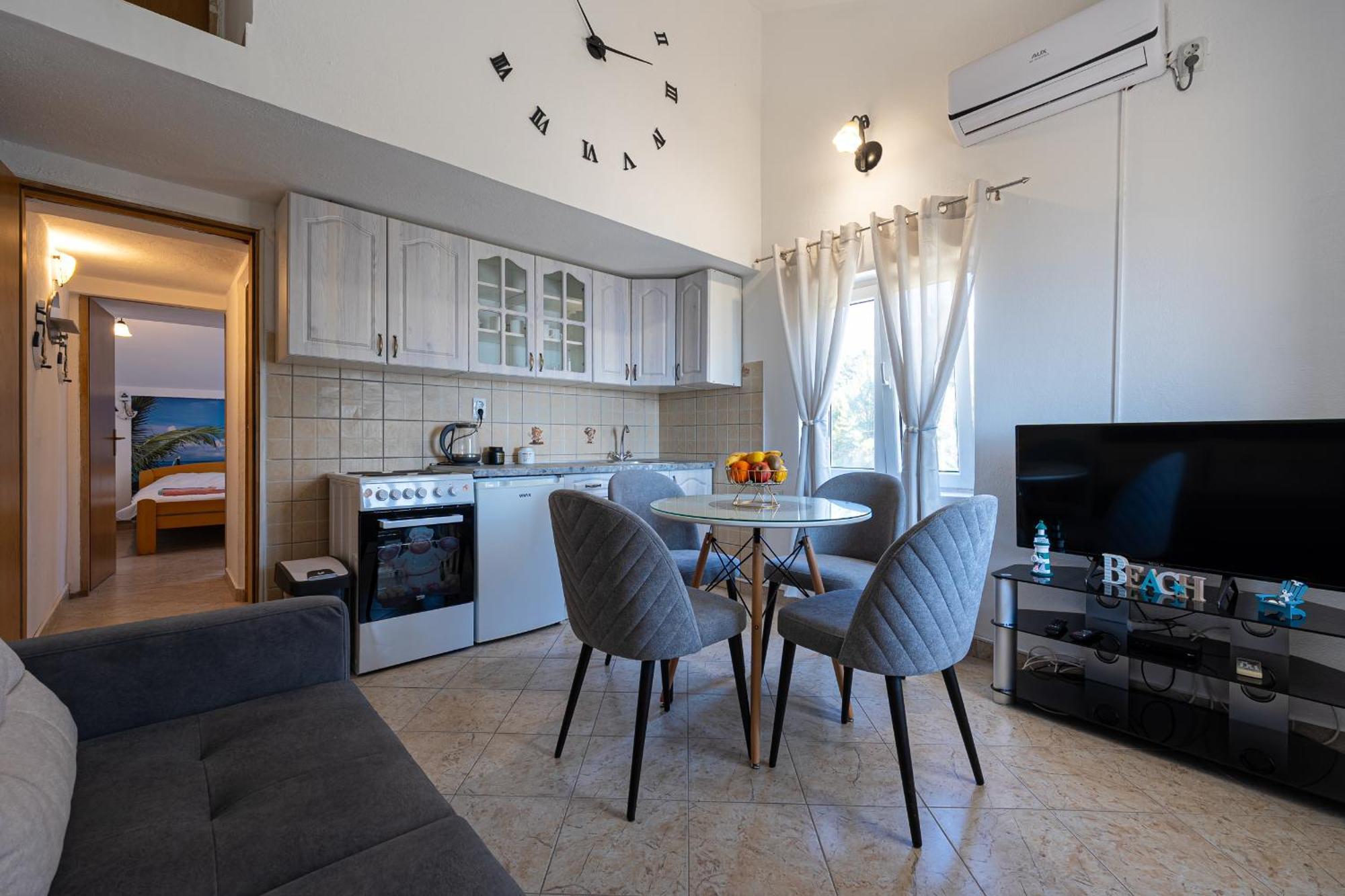 Apartments Ivo Bozinovic ティヴァト エクステリア 写真