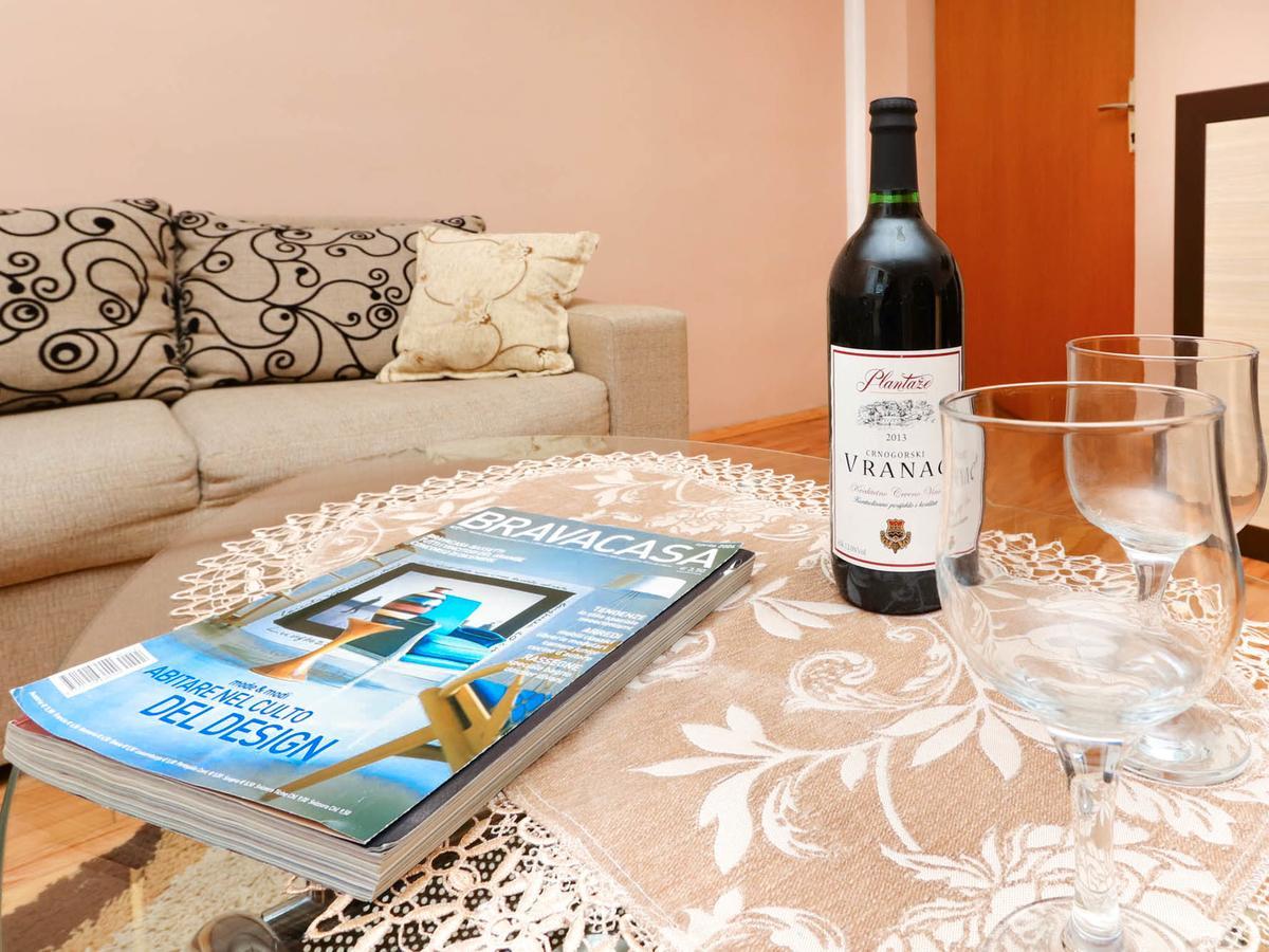 Apartments Ivo Bozinovic ティヴァト エクステリア 写真